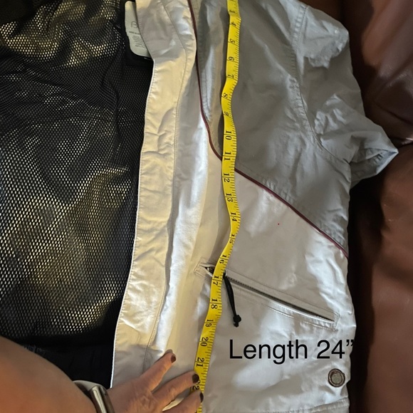 Burton snowboards shredding womens small jacket. Retro style - Picture 7 of 7